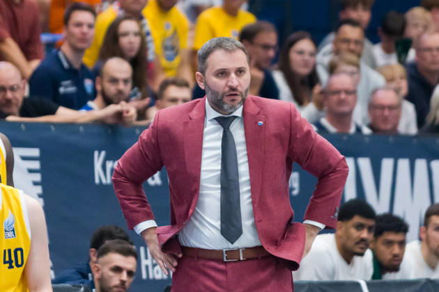 Vladimir Jovanovic (MBC, Head Coach), Syntainics MBC vs. Bristol Flyers, European North Basketball League, ENBL, 2026 27, Deutschland, Großbritannien, 13.10.2026 Weissenfels Stadthalle Sachsen-Anhalt Deutschland