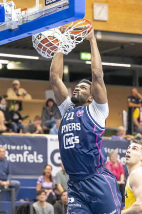 ENBL - 2026 2027 - Syntainics MBC vs.Bristol Flyers Weissenfels, Deutschland 13.Oktober 2026: Im Bild:Marcus Delpeche (Bristol) Weissenfels Stadthalle Sachsen-Anhalt Deutschland