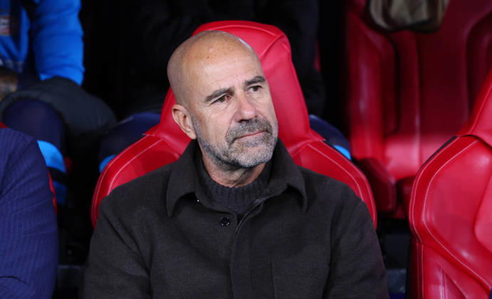 RB Leipzig - PSV Eindhoven Champions League Leipzig, 13.10.2026, Red Bull Arena, Fussball, UEFA Champions League , Gruppenphase, 2.Spieltag, RB Leipzig vs. PSV Eindhoven , Im Bild: Trainer Peter Bosz, PSV Eindhoven , Nur zur redaktionellen Nutzung. Only editorial use. , UEFA regulations prohibit any use of photographs as image sequences and or quasi-video. ,