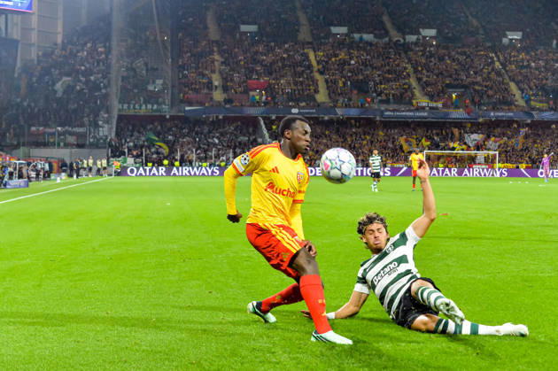 FOOTBALL : RC Lens vs Sporting Club Portugal - Ligue des Champions - Phase de Ligue - Journée 2 - 13 10 2026 Saud Abdulhamid (RC Lens) Maxi Araujo (Sporting Club Portugal) LensFrance  Copyright: xBaptistexAutissierx