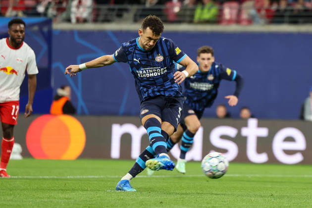 Deutschland: Fußball - UEFA Champions League - Saison 2026 - 2027, 2. Spieltag - RB Leipzig gegen PSV Eindhoven, Red Bull Arena (Leipzig): Verschossener Elfmeter von Ivan PeriÅ¡ić (PSV Eindhoven, 5) Copyright: xLucasxWalterx