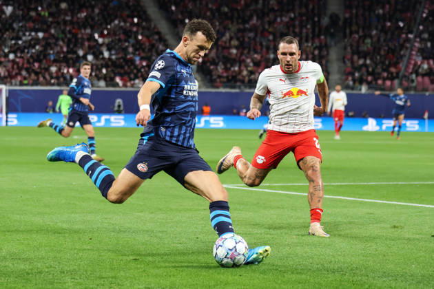 Deutschland: Fußball - UEFA Champions League - Saison 2026 - 2027, 2. Spieltag - RB Leipzig gegen PSV Eindhoven, Red Bull Arena (Leipzig): Flanke von Ivan PeriÅ¡ić (PSV Eindhoven, 5) Copyright: xLucasxWalterx