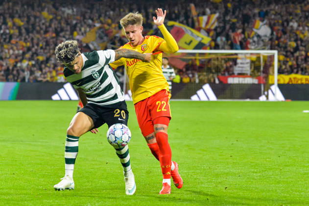 FOOTBALL : RC Lens vs Sporting Club Portugal - Ligue des Champions - Phase de Ligue - Journée 2 - 13 10 2026 Maxi Araujo (Sporting Club Portugal) Michal Skoras (RC Lens) LensFrance  Copyright: xBaptistexAutissierx