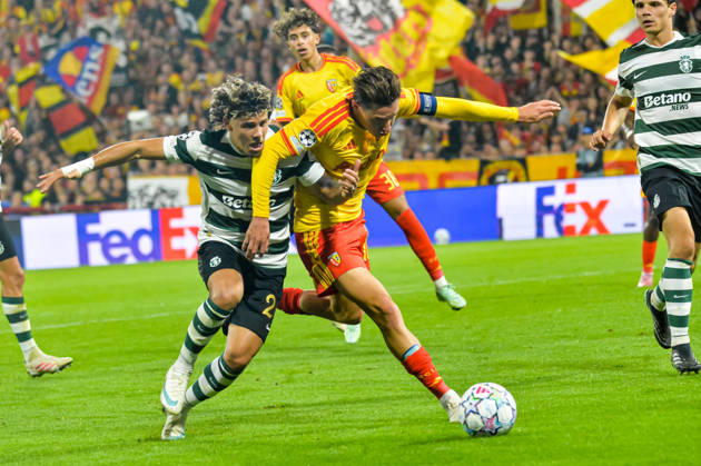 FOOTBALL : RC Lens vs Sporting Club Portugal - Ligue des Champions - Phase de Ligue - Journée 2 - 13 10 2026 Maxi Araujo (Sporting Club Portugal) Florian Thauvin (RC Lens) LensFrance  Copyright: xBaptistexAutissierx