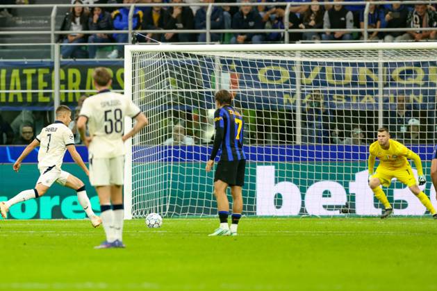 Club s Nicolo Tresoldi scores from penalty during a soccer game between Italian Inter Milan and Belgian Club Brugge KV, Tuesday 13 October 2026 in Milan, Italy, on day 2 of the UEFA Champions League league phase. BRUNOxFAHY  x189715320x