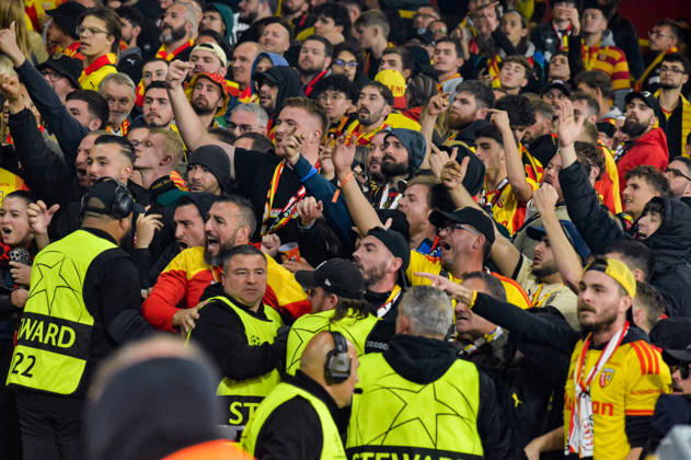 FOOTBALL : RC Lens vs Sporting Club Portugal - Ligue des Champions - Phase de Ligue - Journée 2 - 13 10 2026 Echauffourées en fin de match entre les supporters Lensois et Portugais LensFrance  Copyright: xBaptistexAutissierx