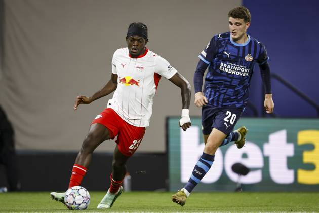 LEIPZIG - (lr) Castello Lukeba of RB Leipzig and Guus Til of PSV Eindhoven during the UEFA Champions League match between RB Leipzig and PSV Eindhoven at the RB Arena on 13 October 2026 in Leipzig, Germany. MAURICE VAN STEEN ANP xVIxANPxSportx xxANPxIVx 572349733 originalFilename: 572349733.jpg