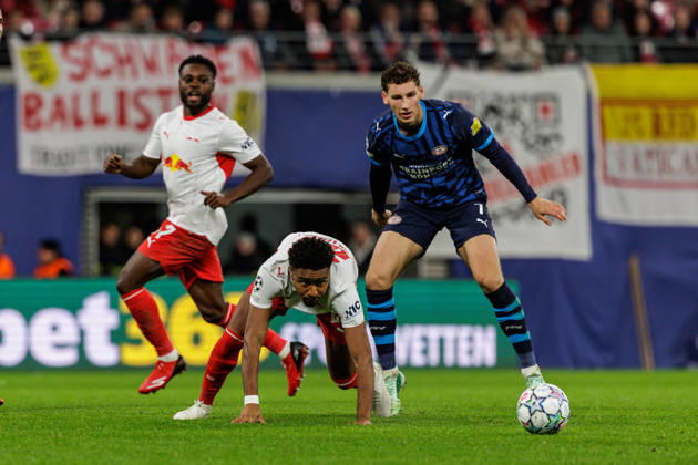 13.10.2026, GER, Fussball, Herren, UEFA Chempionsleague 2026 2027, RB Leipzig vs. PSV Eindhoven Christopher Nkunku (RB Leipzig 28) mit der Torchance Leipzig Red Bull Arena Sachsen Deutschland Copyright: xNordphoto Trienitzx