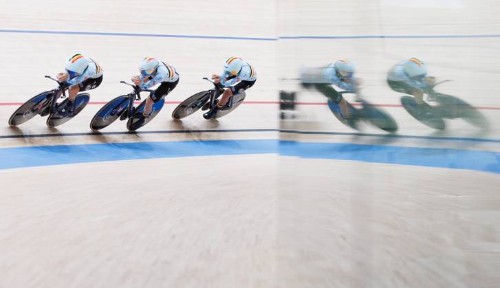 Belgian team with Belgian Katrijn De Clercq, Belgian Shari Bossuyt, Belgian Helene Hesters and Belgium Belgian Luca Vierstraete pictured in action during the Women™s Scratch event at the UCI Track cycling, Rad, Radsport, Bahnrad, Bahn World Championships in Shanghai, China on Wednesday 14 October 2026. The worlds are taking place from 14 to 18 October 2026. BENOITxDOPPAGNE  x189755347x