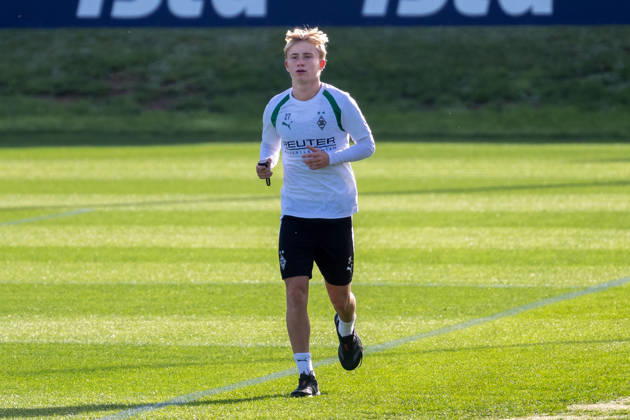 Fritz Fleck (Borussia Moenchengladbach, 27) im Einzeltraining. Oeffentliches Training Borussia Moenchengladbach, Fussball, Bundesliga, Saison 2026 2027, 14.10.2026 oeffentliches Training Borussia Moenchengladbach, Fussball, Bundesliga, Saison 2026 2027, 14.10.2026 Moenchengladbach Copyright: xEibner-Pressefoto ThomasxHaeslerx EP_THR