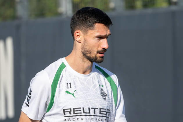 Tim Kleindienst (Borussia Moenchengladbach, 11) bricht das Training ab. Oeffentliches Training Borussia Moenchengladbach, Fussball, Bundesliga, Saison 2026 2027, 14.10.2026 oeffentliches Training Borussia Moenchengladbach, Fussball, Bundesliga, Saison 2026 2027, 14.10.2026 Moenchengladbach Copyright: xEibner-Pressefoto ThomasxHaeslerx EP_THR