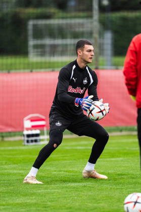 SOCCER - UEFA EL, RBS vs Milan SALZBURG,AUSTRIA,14.OCT.26 - SOCCER - UEFA Europa League, Red Bull Salzburg vs AC Milan, preview, training RBS. Image shows Christian Zawieschitzky (RBS).  GEPAxpictures xJulioxArellano