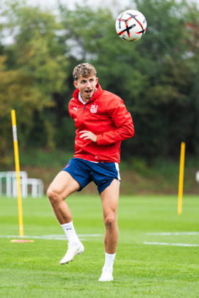 SOCCER - UEFA EL, RBS vs Milan SALZBURG,AUSTRIA,14.OCT.26 - SOCCER - UEFA Europa League, Red Bull Salzburg vs AC Milan, preview, training RBS. Image shows Jesper Lindstrom (RBS).  GEPAxpictures xJulioxArellano