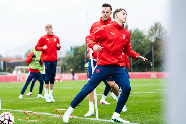 SOCCER - UEFA EL, RBS vs Milan SALZBURG,AUSTRIA,14.OCT.26 - SOCCER - UEFA Europa League, Red Bull Salzburg vs AC Milan, preview, training RBS. Image shows the team of RBS.  GEPAxpictures xJulioxArellano