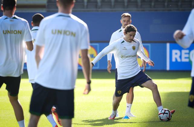 Union s Kamiel Van De Perre pictured during a training session of Belgian soccer team Royale Union Saint-Gilloise, Wednesday 14 October 2026 in Leuven. The team is preparing for the 2nd match of the UEFA Europa League league phase against Spanish Real Sociedad tomorrow. VIRGINIExLEFOUR  x189778634x