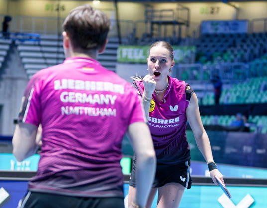 Nina Mittelham ttc berlin eastside-Annett Kaufmann SV DJK Kolbermoor Germany (foto-ms5332) bei den Tischtennis-Europameisterschaften in Ljubljana, Slowenien LJUBLJANA, SLOWENIEN - 14. OKTOBER 2026: Nina Mittelham ttc berlin eastside-Annett Kaufmann SV DJK Kolbermoor Germany (foto-ms5332) erreichen im Doppel das Viertelfinale bei den Tischtennis-Europameisterschaften in der Stozice Arena, Ljubljana, Slowenien Ljubljana Stozice Arena Slovenia