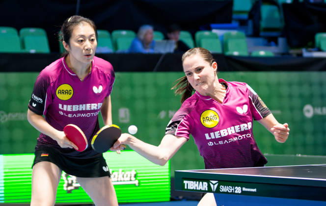 Sabine Winter TSV Dachau-Ying Han KTS Tarnobrzeg Germany (foto-ms4622bA) bei den Tischtennis-Europameisterschaften in Ljubljana, Slowenien LJUBLJANA, SLOWENIEN - 14. OKTOBER 2026: Sabine Winter TSV Dachau-Ying Han KTS Tarnobrzeg Germany (foto-ms4622bA) erreichen im Doppel das Viertelfinale bei den Tischtennis-Europameisterschaften in der Stozice Arena, Ljubljana, Slowenien Ljubljana Stozice Arena Slovenia