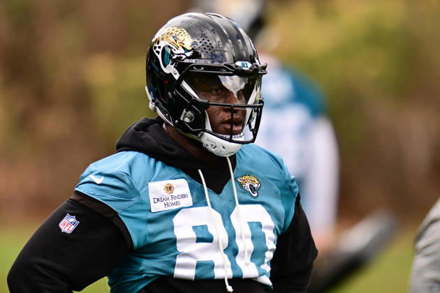 Jacksonville Jaguars, Press and Training Jacksonville Jaguars tight end Quintin Morris (80) during the press conference, PK, Pressekonferenz practise session for Jacksonville Jaguars at the Grove Hotel, Chandler s Cross, UK on 14 October 2026. Chandler s Cross Grove Hotel Hertfordshire UK Editorial use only , Copyright: xDennisxGoodwinx PSI-24998-0027