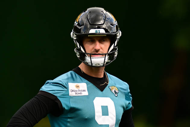 Jacksonville Jaguars, Press and Training Jacksonville Jaguars special teams Logan Cooke (9) during the press conference, PK, Pressekonferenz practise session for Jacksonville Jaguars at the Grove Hotel, Chandler s Cross, UK on 14 October 2026. Chandler s Cross Grove Hotel Hertfordshire UK Editorial use only , Copyright: xDennisxGoodwinx PSI-24998-0029