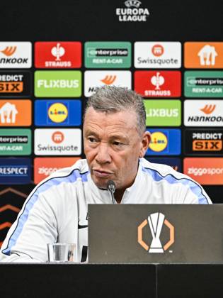 ALKMAAR - AZ Alkmaar coach Lee-Roy Echteld during a press conference, PK, Pressekonferenz the day before the Europa League match between AZ Alkmaar and Hapoel Beer-Sheva at the AFAS Stadium, on October 14, 2026 in Alkmaar, the Netherlands. OLAF KRAAK ANP xVIxANPxSportx xxANPxIVx 572422091 originalFilename: 572422091.jpg