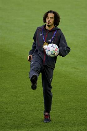 Football - UEFA Champions League - LASK v Liverpool FC LINZ, AUSTRIA - Wednesday, October 14, 2026: Liverpool s Jayden Danns on the pitch before the UEFA Champions League 2026 27 League Phase MD2 match between LASK and Liverpool FC at the Oberösterreich Arena. (Photo by David Rawcliffe Propaganda) LINZ Oberösterreich Arena UPPER AUSTRIA AUSTRIA  Copyright: xDavidxRawcliffex 2026-10-14-LASK_v_LIverpool-007