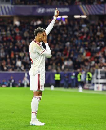 Ronald Araujo of Liverpool celebrates scoring the opening goal LASK v Liverpool, UEFA Champions League, Football, Raiffeisen Arena, Linz, Austria - 14 Oct 2026Linz Raiffeisen Arena Austria  Copyright: xMichaelxZemanek Shutterstockx 17215434ad