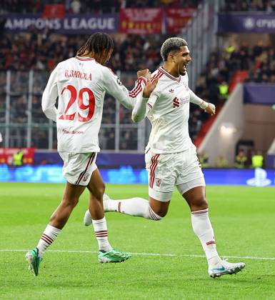 Ronald Araujo of Liverpool celebrates scoring the opening goal LASK v Liverpool, UEFA Champions League, Football, Raiffeisen Arena, Linz, Austria - 14 Oct 2026Linz Raiffeisen Arena Austria  Copyright: xMichaelxZemanek Shutterstockx 17215434aa