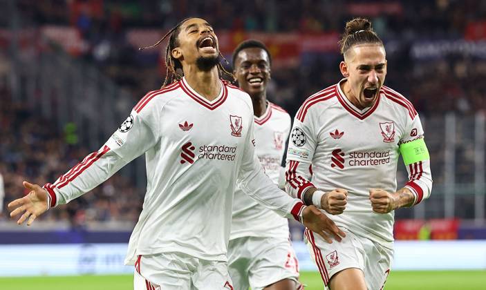 Bradley Barcola of Liverpool celebrates scoring their sides second goal LASK v Liverpool, UEFA Champions League, Football, Raiffeisen Arena, Linz, Austria - 14 Oct 2026Linz Raiffeisen Arena Austria  Copyright: xMichaelxZemanek Shutterstockx 17215434ar