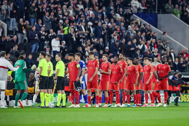 SOCCER - UEFA CL, LASK vs Liverpool LINZ,AUSTRIA,14.OCT.26 - SOCCER - UEFA Champions League, Linzer ASK vs Liverpool FC. Image shows the team of LASK.  GEPAxpictures xManuelxBinder