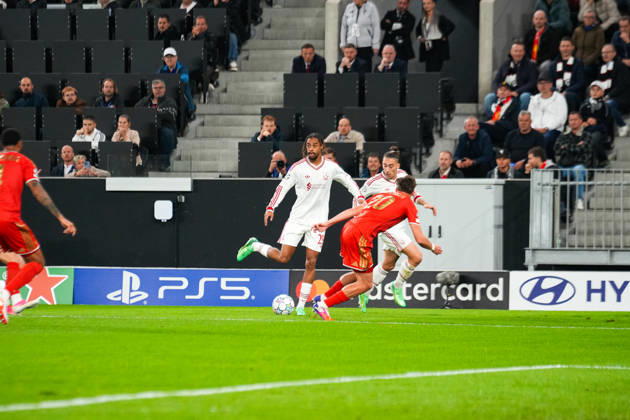 Fussball: Österreich: UEFA Champions League 2026 2027 - Ligaphase, League Phase, 2. Spieltag, Matchday 2, 14.10.2026 - LASK, LASK Linz (Österreich, Austria) vs. Liverpool FC, Liverpool LFC (England) - Oberösterreich Arena, Linz; Bradley Barcola (Liverpool FC) Copyright: xLukasxBierederx