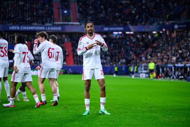 SOCCER - UEFA CL, LASK vs Liverpool LINZ,AUSTRIA,14.OCT.26 - SOCCER - UEFA Champions League, Linzer ASK vs Liverpool FC. Image shows the rejoicing of Bradley Barcola (Liverpool).  GEPAxpictures xChristianxMoser