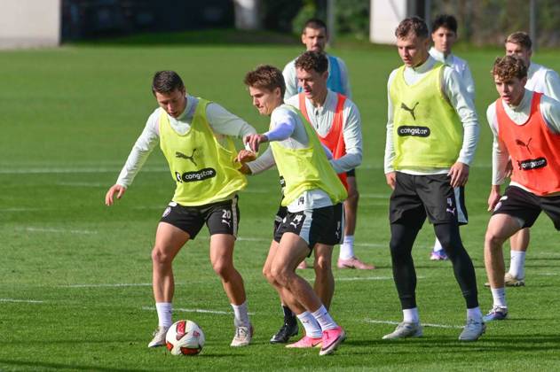 Rasmussen Mathias Ahlstrand Erik Kaars Martijn Nemeth David ( Pauli ) Deutschland , Hamburg , Trainingsgelände an der Kollaustrasse , Fussball , 2. Bundesliga , FC St Pauli