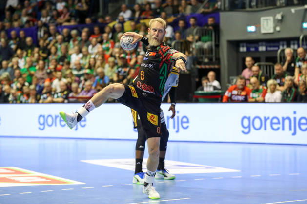 14.10.2026, xgox, Handball EHF Champions League SC Magdeburg - Industria Kielce v.l. Matthias Musche (Magdeburg, 6) beim Siebenmeter Magdeburg