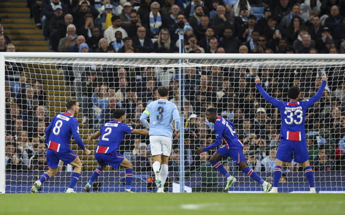 Manchester City v Paris, UEFA Champions League, League Stage 14.10.26 Manchester City v Paris, UEFA Champions League, League Stage Bradley Ormesher The Times Ousmane Dembélé of PSG celebrates scoring his teams 2nd goal  Copyright: xBradleyxOrmesherx NINTCHDBPICT001115700204