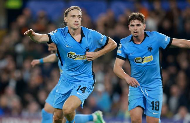 Lovro Majer of AEK Athens celebrates scoring their side s first goal of the game Shakhtar Donetsk v AEK, UEFA Champions League, Football, Stamford Bridge, London, UK - 14 Oct 2026London Stamford Bridge United Kingdom  Copyright: xGeorgexTewkesbury Shutterstockx 17215606bg