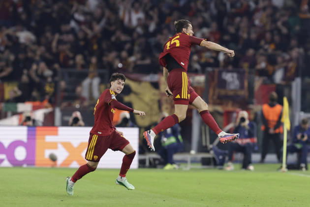 UEFA Champions League AS Roma vs Real Madrid Roma™s Dutch midfielder Marten de Roon celebrates after scoring a goal of 1-0 during UEFA Champions League match between AS Roma vs Real Madrid at Olimpico stadium on October 14, 2026 in Rome, Italy. _BPH3051 Copyright: xAntonioxBalascox