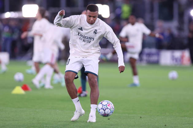 SOCCER - UEFA Champions League - AS Roma vs. Real Madrid Photo by IPA ABACAPRESS.COM89687341 - Rome, Italy — October 14, 2026: Kylian Mbappé (forward) of Real Madrid during warm-ups before the 2026–2027 UEFA Champions League soccer match between AS Roma and Real Madrid CF at the Olympic Stadium in Rome. Rome Italy Copyright: xIPAxSport ABACAx