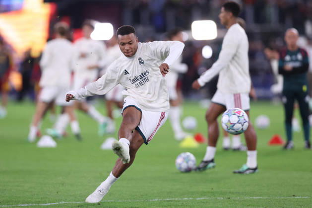 SOCCER - UEFA Champions League - AS Roma vs. Real Madrid Photo by IPA ABACAPRESS.COM89687347 - Rome, Italy — October 14, 2026: Kylian Mbappé (forward) of Real Madrid during warm-ups before the 2026–2027 UEFA Champions League soccer match between AS Roma and Real Madrid CF at the Olympic Stadium in Rome. Rome Italy Copyright: xIPAxSport ABACAx