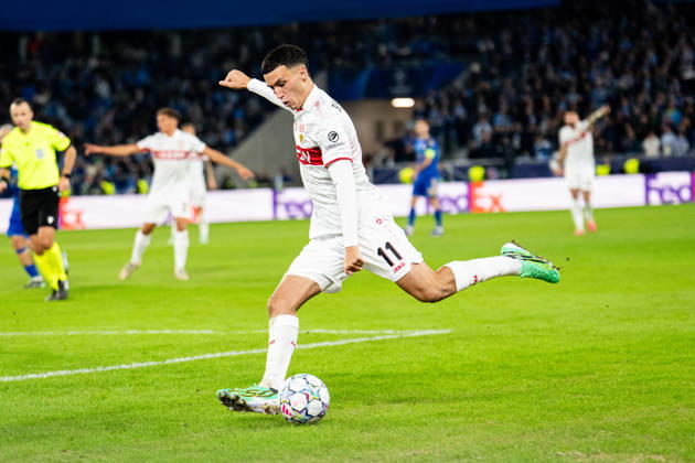 14.10.2026: Champions League, 2. Spieltag, Å K Slovan Bratislava vs. VfB Stuttgart im Å tadion TehelnÃ pole NarodnÃ½ futbalovÃ½ Å¡tadion Bilal El Khannouss (VfB) mit der Flanke WICHTIGER HINWEIS: Gemäß den Vorgaben des DFB und der DFL ist es untersagt, in dem Stadion und oder vom Spiel angefertigte Fotoaufnahmen in Form von Sequenzbildern und oder videoähnlichen Fotostrecken zu verwerten bzw. verwerten zu lassen. Copyright: xJordyxFourgonx