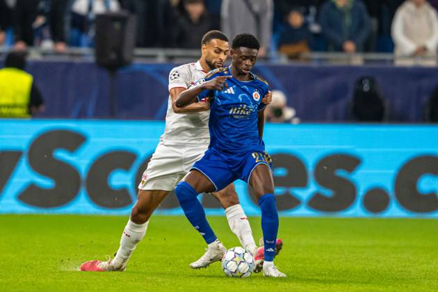 Josha Vagnoman in a battle with Suleiman Camara during UEFA Champions league match , SK Slovan Bratislava - VFB Stuttgart , 14. october 2026, Tehelne pole Stadium, Bratislava, Slovakia Copyright: xMICHALxFAJT,ZOSPORTU.SKx MAJ_1513