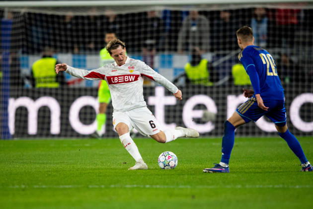 14.10.2026: Champions League, 2. Spieltag, Å K Slovan Bratislava vs. VfB Stuttgart im Å tadion TehelnÃ pole NarodnÃ½ futbalovÃ½ Å¡tadion Angelo Stiller (VfB) mit langem Pass WICHTIGER HINWEIS: Gemäß den Vorgaben des DFB und der DFL ist es untersagt, in dem Stadion und oder vom Spiel angefertigte Fotoaufnahmen in Form von Sequenzbildern und oder videoähnlichen Fotostrecken zu verwerten bzw. verwerten zu lassen. Copyright: xJordyxFourgonx