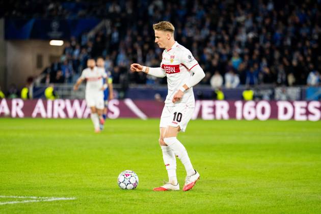 14.10.2026: Champions League, 2. Spieltag, Å K Slovan Bratislava vs. VfB Stuttgart im Å tadion TehelnÃ pole NarodnÃ½ futbalovÃ½ Å¡tadion Chris Führich (VfB) am Ball im Dribbling WICHTIGER HINWEIS: Gemäß den Vorgaben des DFB und der DFL ist es untersagt, in dem Stadion und oder vom Spiel angefertigte Fotoaufnahmen in Form von Sequenzbildern und oder videoähnlichen Fotostrecken zu verwerten bzw. verwerten zu lassen. Copyright: xJordyxFourgonx