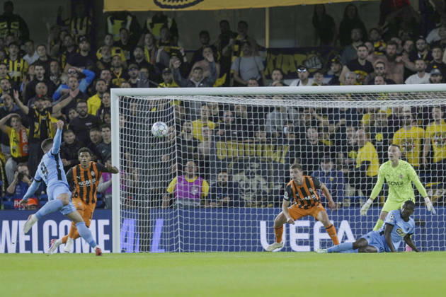 Shakhtar Donetsk v AEK Athens - UEFA Champions League LONDON, UNITED KINGDOM - OCTOBER 14: AEK Athens Luka Jovic (9) in action during UEFA Champions League football match between Shakhtar Donetsk and AEK Athens at Stamford Bridge in London, United Kingdom, on October 14, 2026. Yunus Dalgic Anadolu London United Kingdom. Editorial use only. Please get in touch for any other usage.  Copyright: x2026xAnadoluxYunusxDalgicx