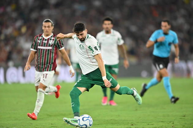 Fluminense x Palmeiras RIO DE JANEIRO, RJ - 14.10.2026: FLUMINENSE X PALMEIRAS - Piquerez during Fluminense x Palmeiras, a match valid for the first leg of the semifinal phase of the 2026 CONMEBOL Libertadores Cup, held at the Maracanã stadium, located in the city of Rio de Janeiro (RJ), on the night of this Wednesday (14). (Photo: Nayra Halm Fotoarena) x3032174x  NayraxHalm