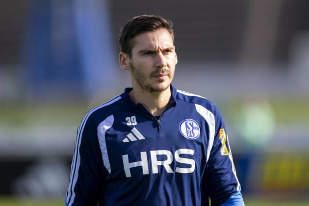 15.10.2026, Fussball, Training des FC Schalke 04. Maximilian Wöber (FC Schalke 04). Gelsenkirchen Trainingsgelände FC Schalke 04 NRW Deutschland xRHR-FOTO YYx Copyright: RHR-FOTOx RHR-FOTO YY
