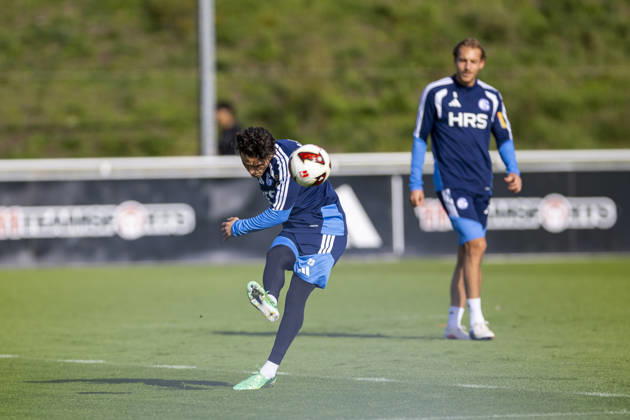 15.10.2026, Fussball, Training des FC Schalke 04. Soufiane El-Faouzi (FC Schalke 04). Gelsenkirchen Trainingsgelände FC Schalke 04 NRW Deutschland xRHR-FOTO YYx Copyright: RHR-FOTOx RHR-FOTO YY