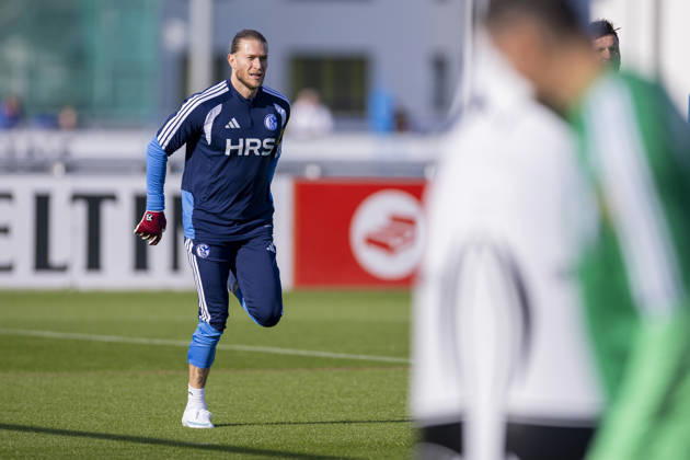 15.10.2026, Fussball, Training des FC Schalke 04. Torwart Loris Karius (FC Schalke 04). Gelsenkirchen Trainingsgelände FC Schalke 04 NRW Deutschland xRHR-FOTO YYx Copyright: RHR-FOTOx RHR-FOTO YY