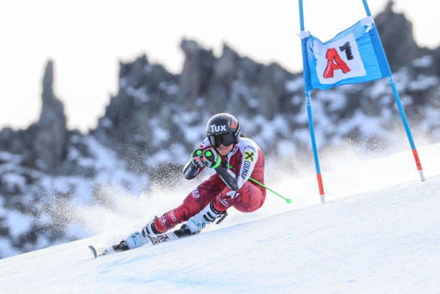 ALPINE SKIING - Ski Austria, training SOELDEN,AUSTRIA,15.OCT.26 - ALPINE SKIING - Ski Austria, giant slalom, training and qualification. Image shows Stephanie Brunner (AUT).  GEPAxpictures xMathiasxMandl