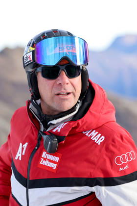 ALPINE SKIING - Ski Austria, training SOELDEN,AUSTRIA,15.OCT.26 - ALPINE SKIING - Ski Austria, giant slalom, training and qualification. Image shows .  GEPAxpictures xMathiasxMandl