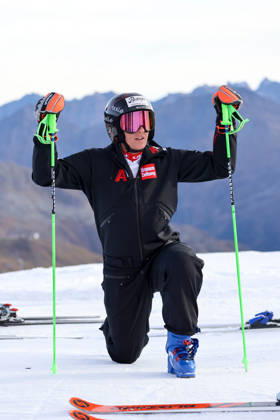 ALPINE SKIING - Ski Austria, training SOELDEN,AUSTRIA,15.OCT.26 - ALPINE SKIING - Ski Austria, giant slalom, training and qualification. Image shows Ricarda Haaser (AUT).  GEPAxpictures xMathiasxMandl